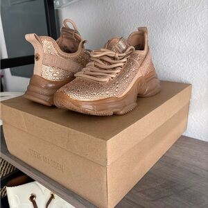 Steve Madden Rose Gold Maxima Sneakers